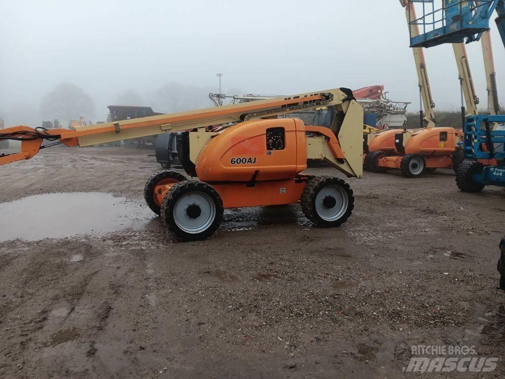 JLG 600AJ Zglobne podizne platforme