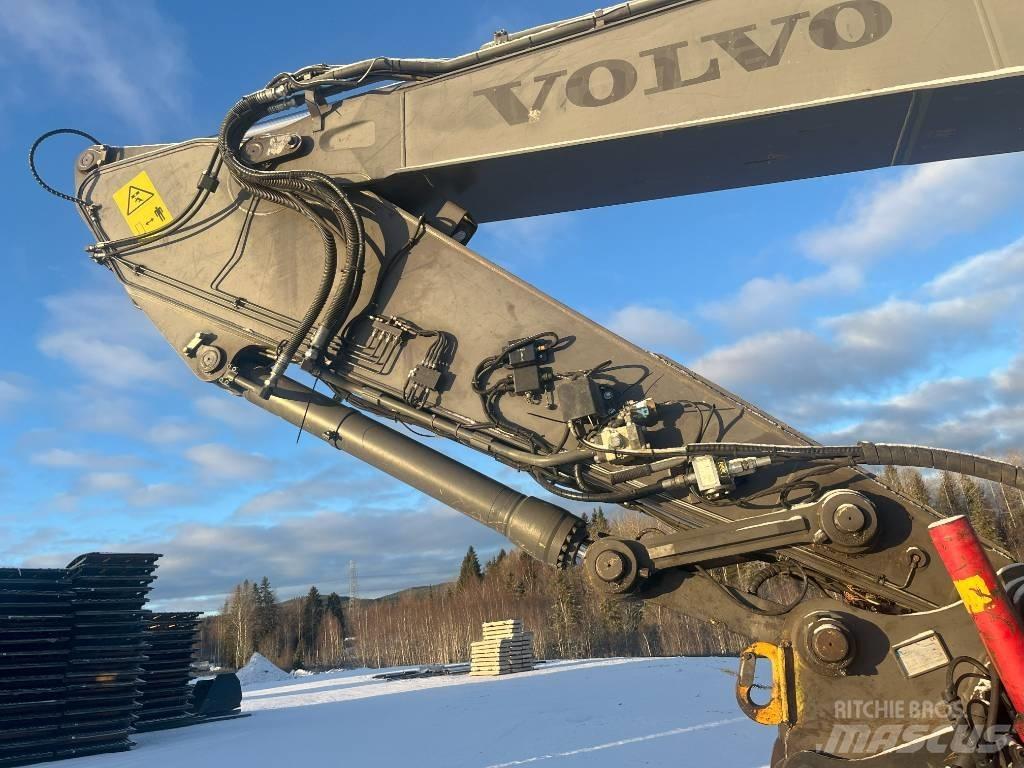 Volvo EC 250 D L Bageri guseničari