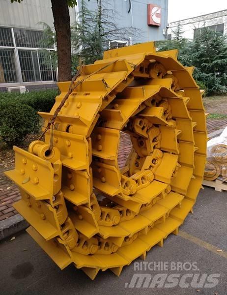 Komatsu D155A-6 Gusenice za građevinarstvo