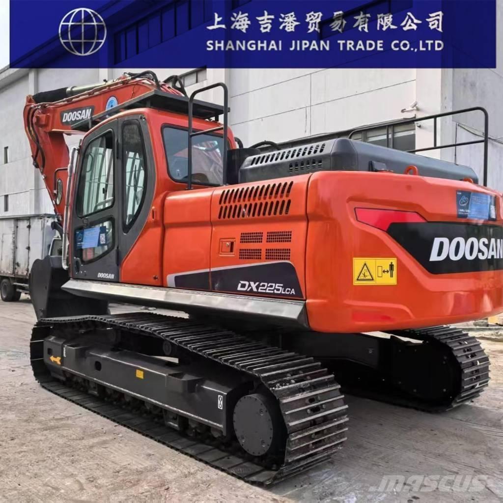 Doosan DX 225 Bageri guseničari