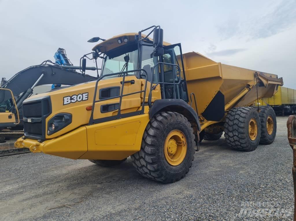 Bell B 30 E 6X6 Zglobni damperi