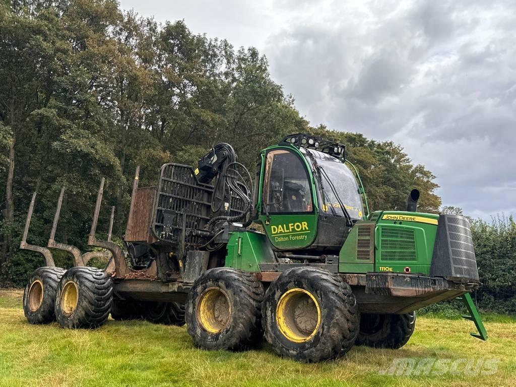 John Deere 1110 E Forvarderi