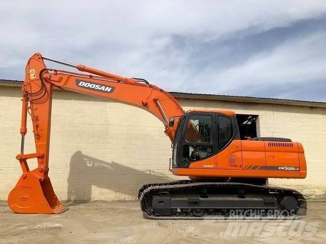 Doosan DX 225 Bageri guseničari