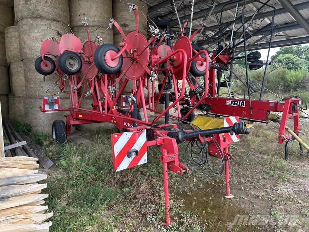 Lely LOTUS 1020 Okretači i sakupljači sena