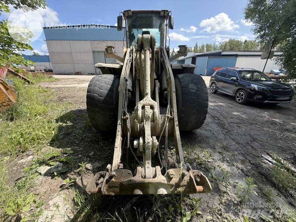 Volvo L 120 Utovarivači na točkove