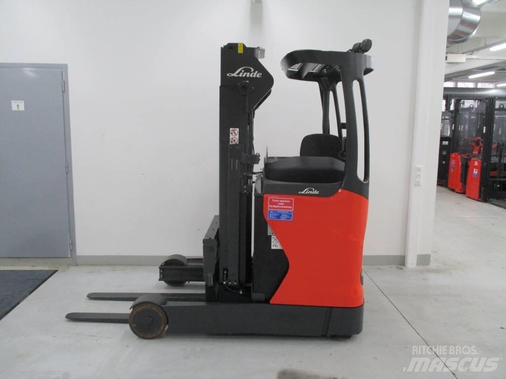 Linde R16N Reach trucks