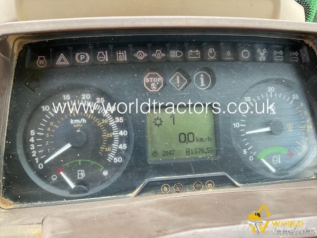 John Deere 6820 Traktori