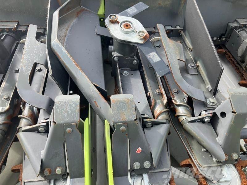 CLAAS CORIO 875 FC Glave hederi za kombajne