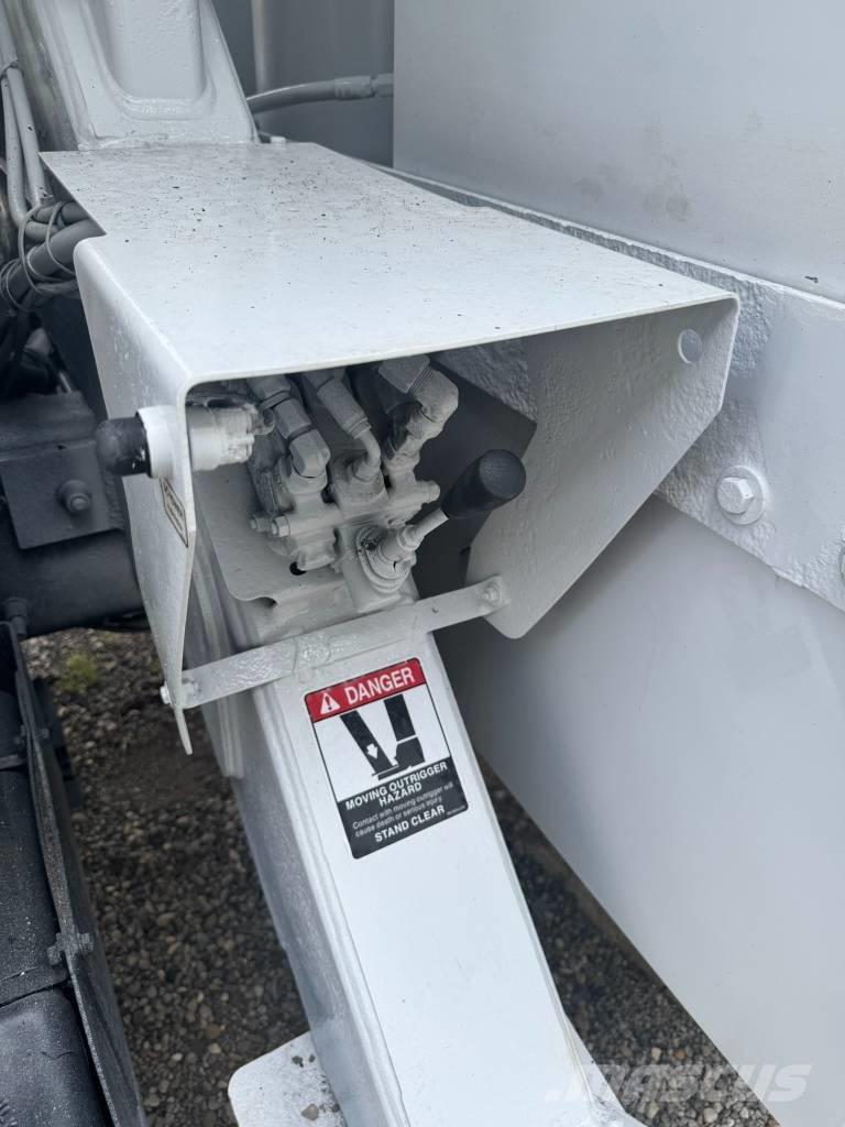 Altec LR V 56 Auto korpe