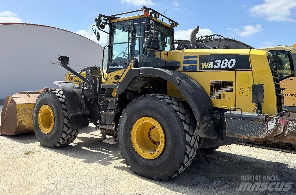 Komatsu WA 380-8 Utovarivači na točkove
