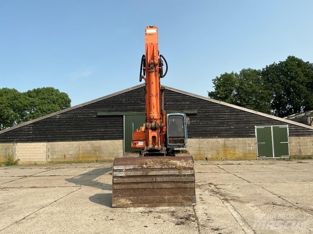Hitachi EX300-3 Bageri guseničari
