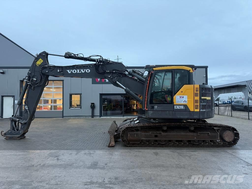 Volvo ECR 235 Bageri guseničari