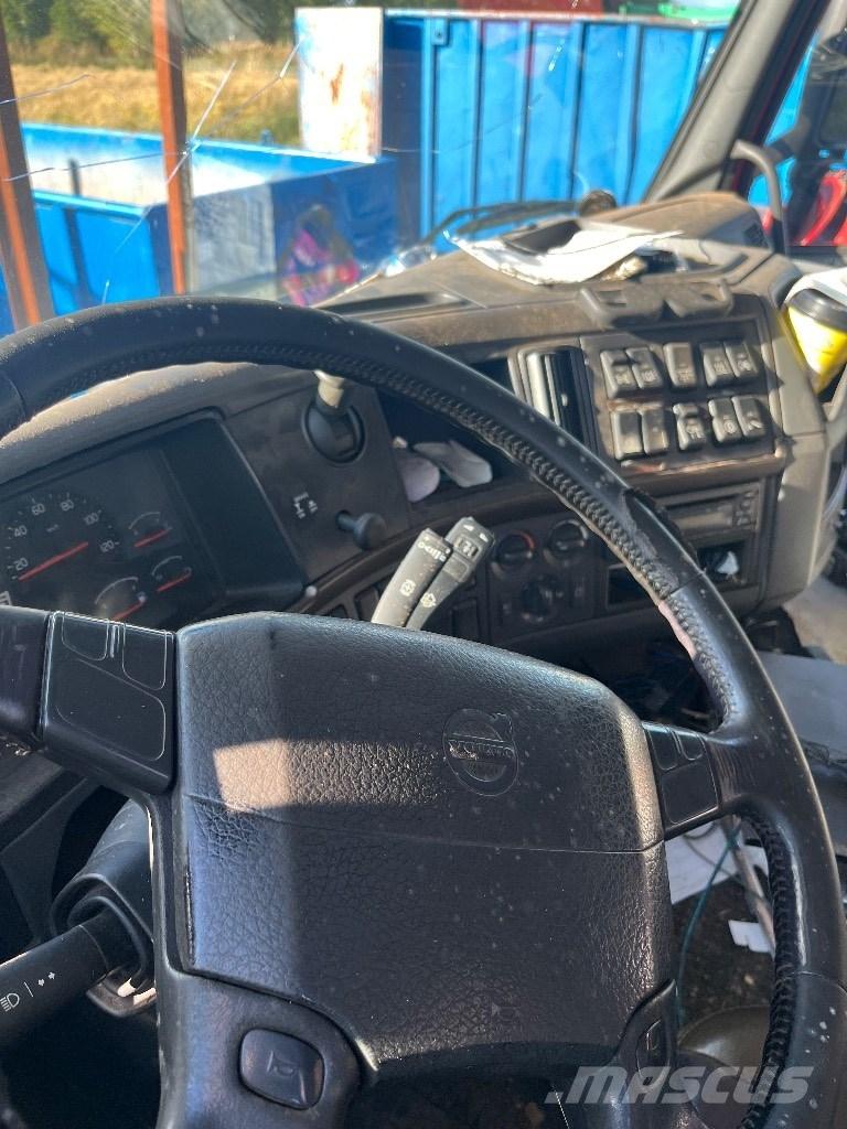 Volvo FH 16 610 Cepači za drva, drobilice za drvo i strugači