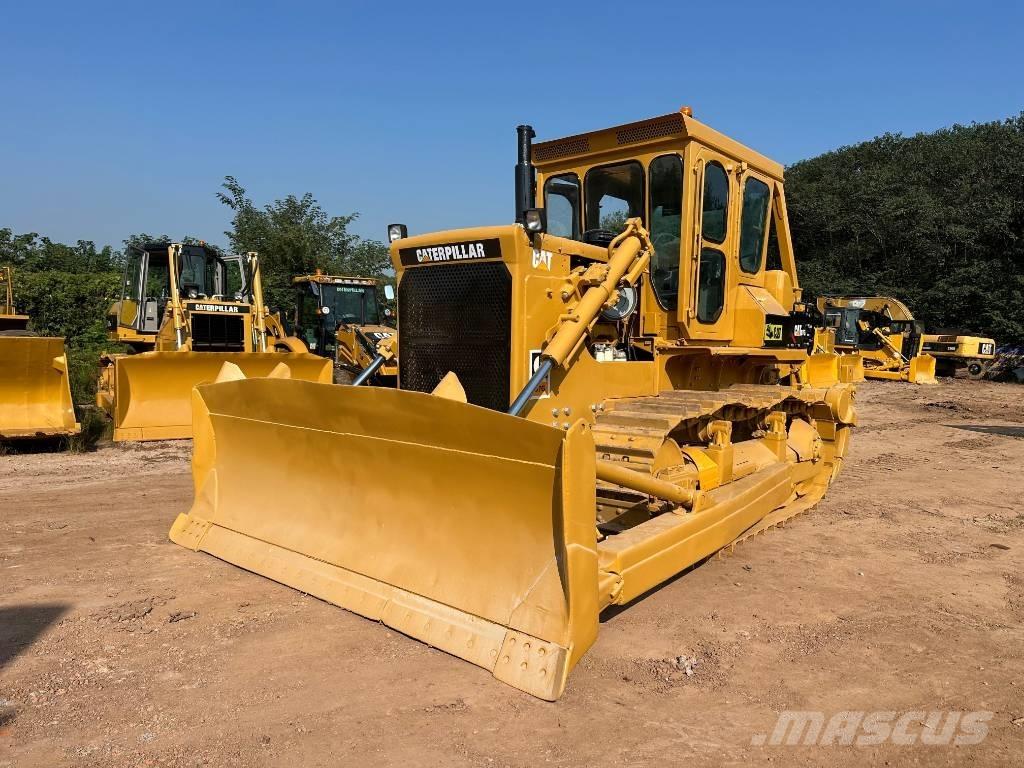 CAT D7G Buldožeri guseničari
