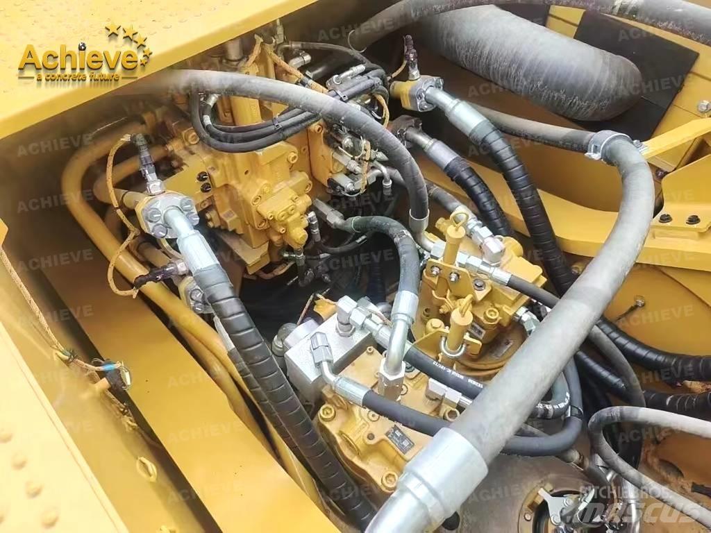 CAT 352 Bageri guseničari