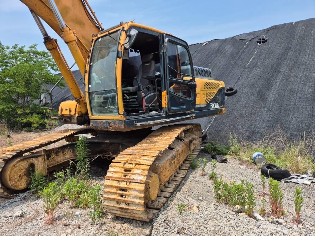 Hyundai Robex 300 LC Bageri guseničari