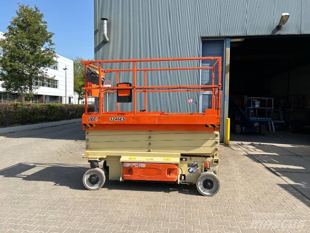 JLG 3246 ES Makazaste platforme