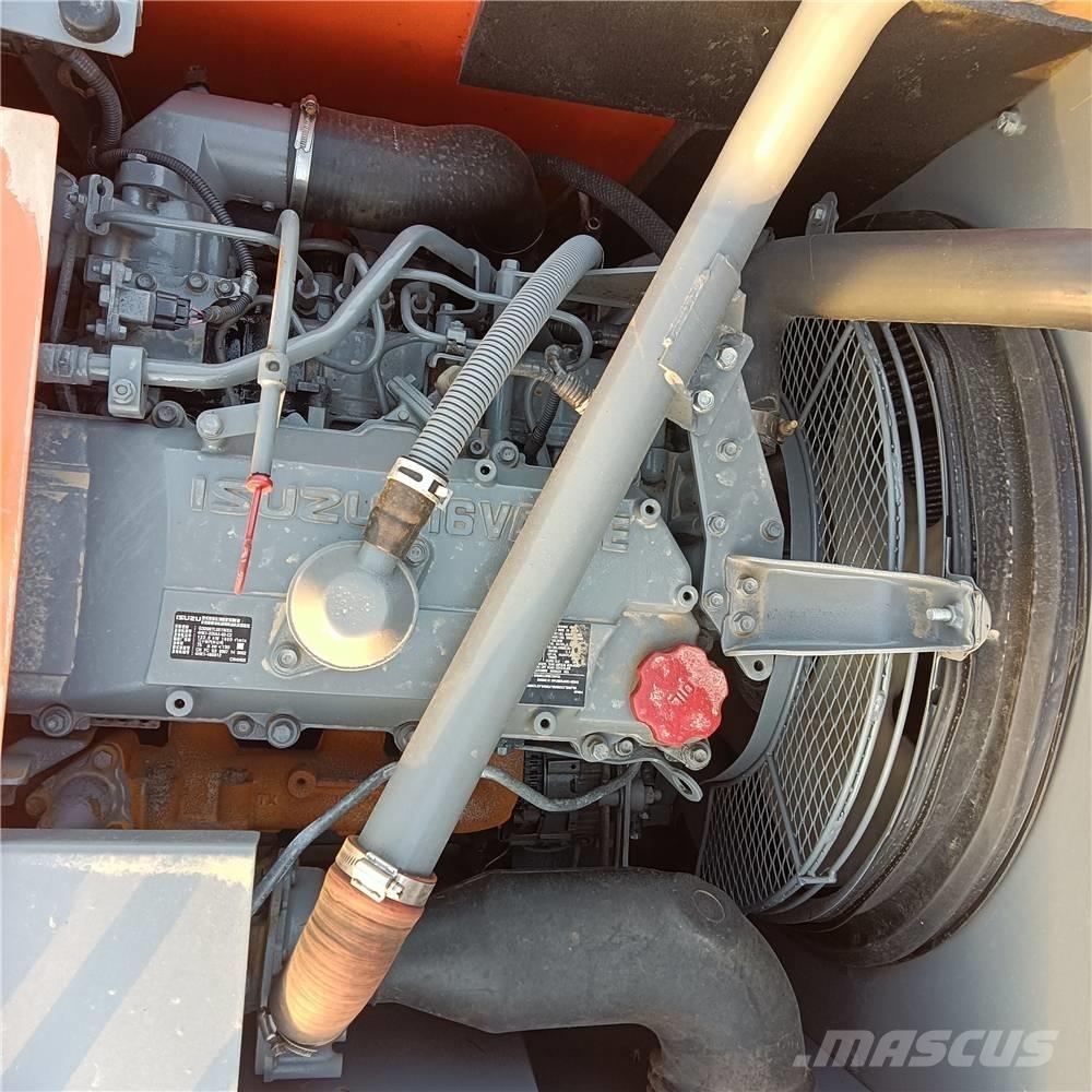 Hitachi ZX240 Bageri guseničari