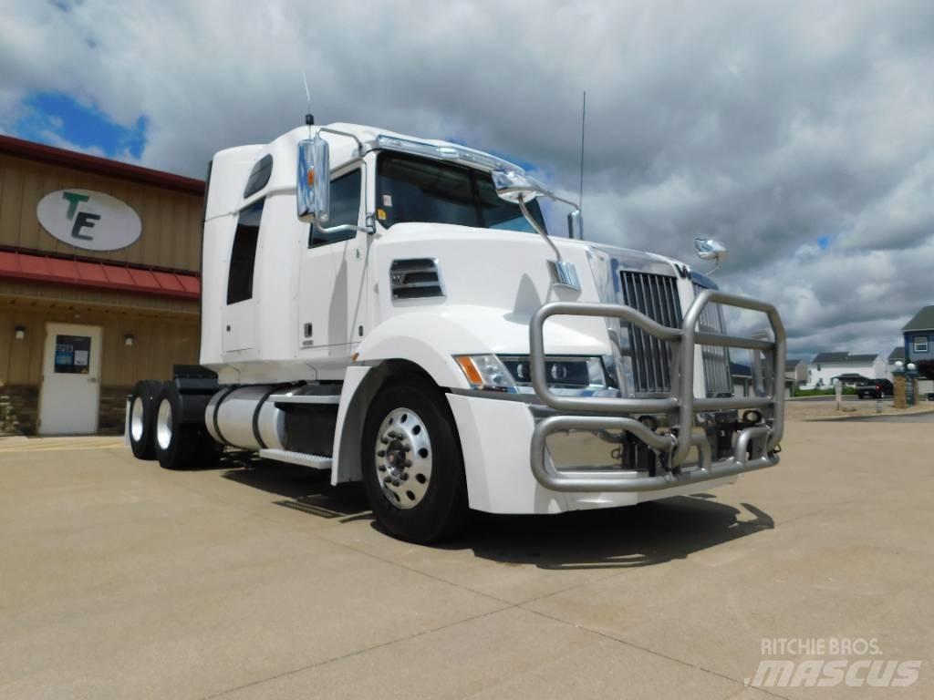 Western Star 5700 XE Tegljači