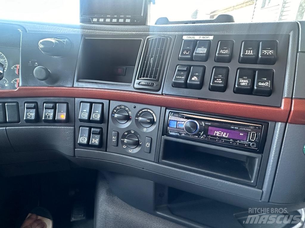 Volvo FH16 540 8x4*4 Kamioni za podizanje kablova