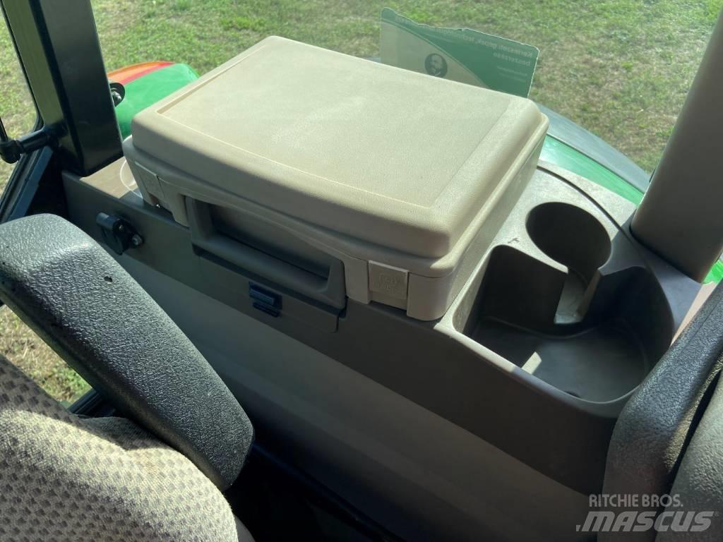 John Deere 6100 RC Traktori