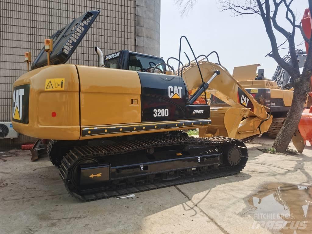CAT 320 D Bageri guseničari