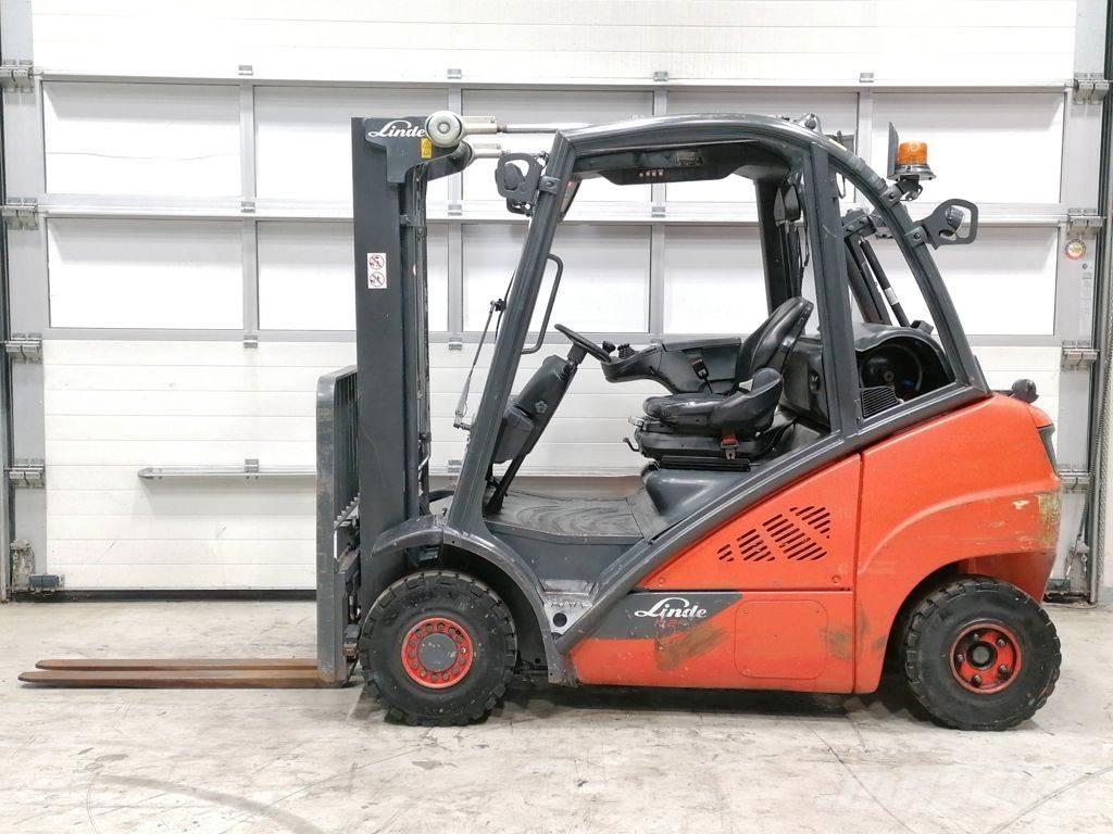 Linde H25T-01 Plinski viljuškari