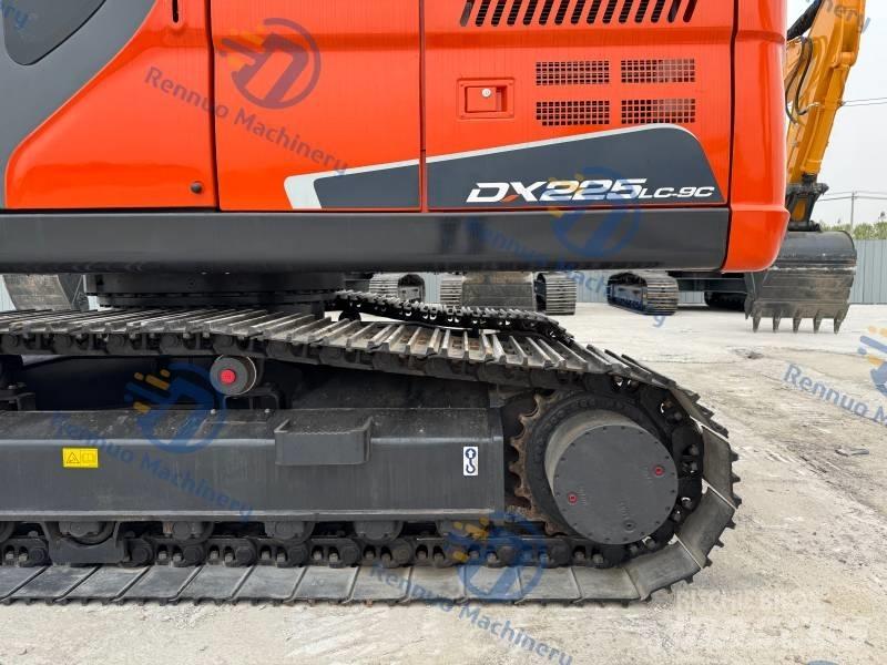Doosan DX 225 LC-9C Bageri guseničari