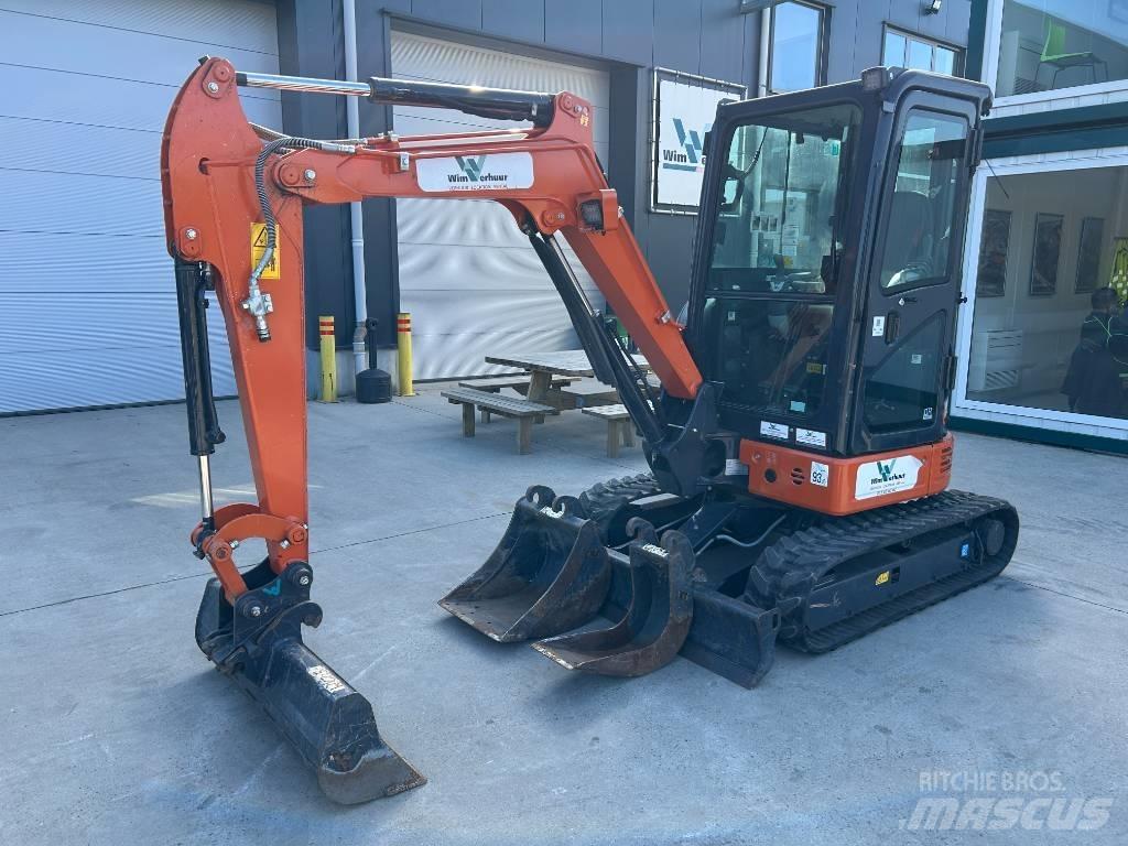 Hitachi ZX 26 U-6 Mini bageri < 7t