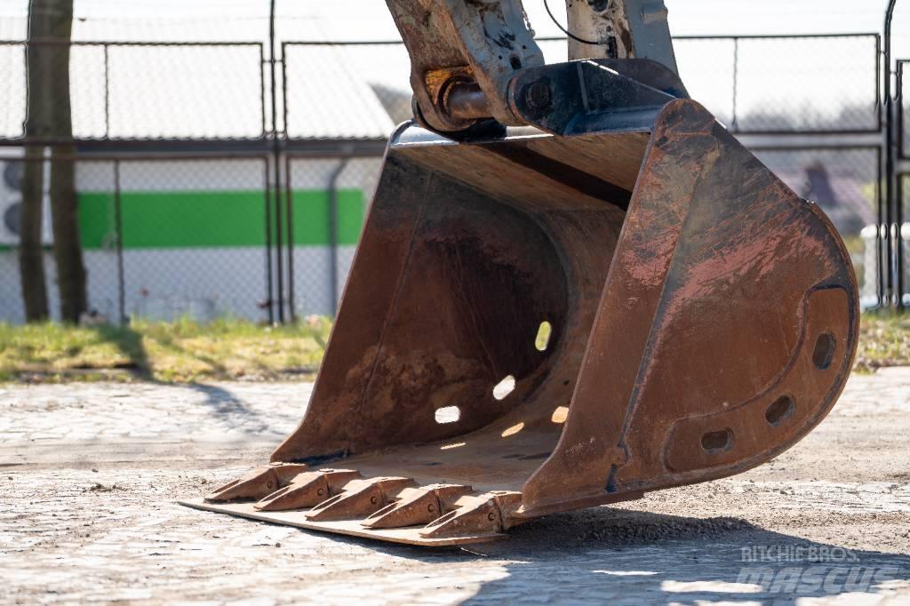 Liebherr R 934 C Bageri guseničari
