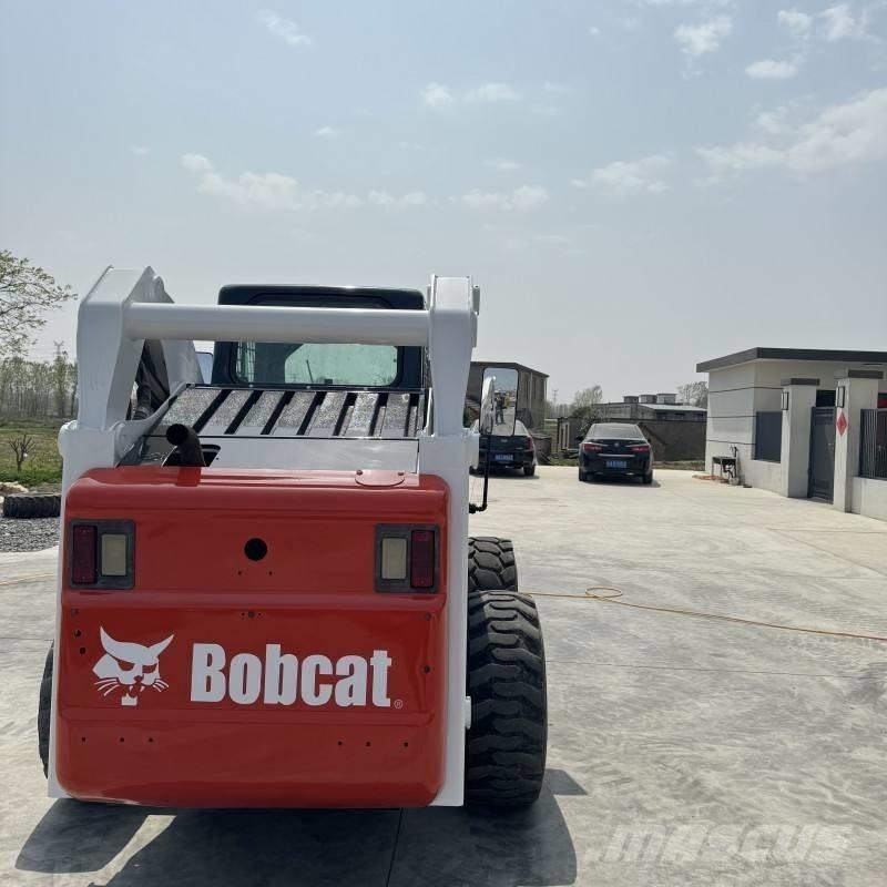Bobcat S 300 Skid steer mini utovarivači