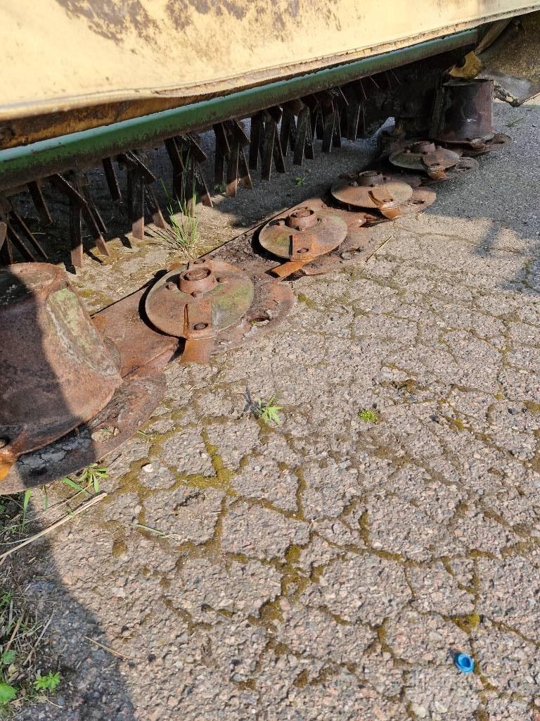 Krone AM 243 cv Uređaji za kosačice