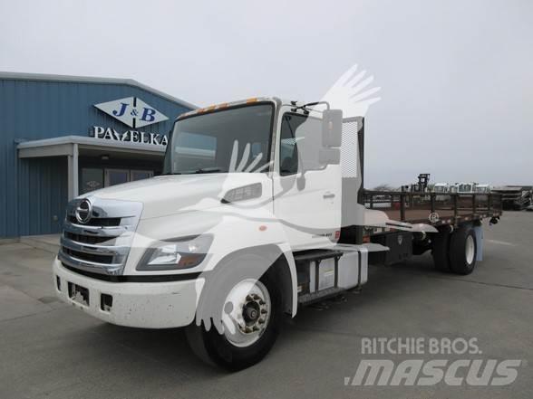 Hino 268 Kamioni sa otvorenim sandukom