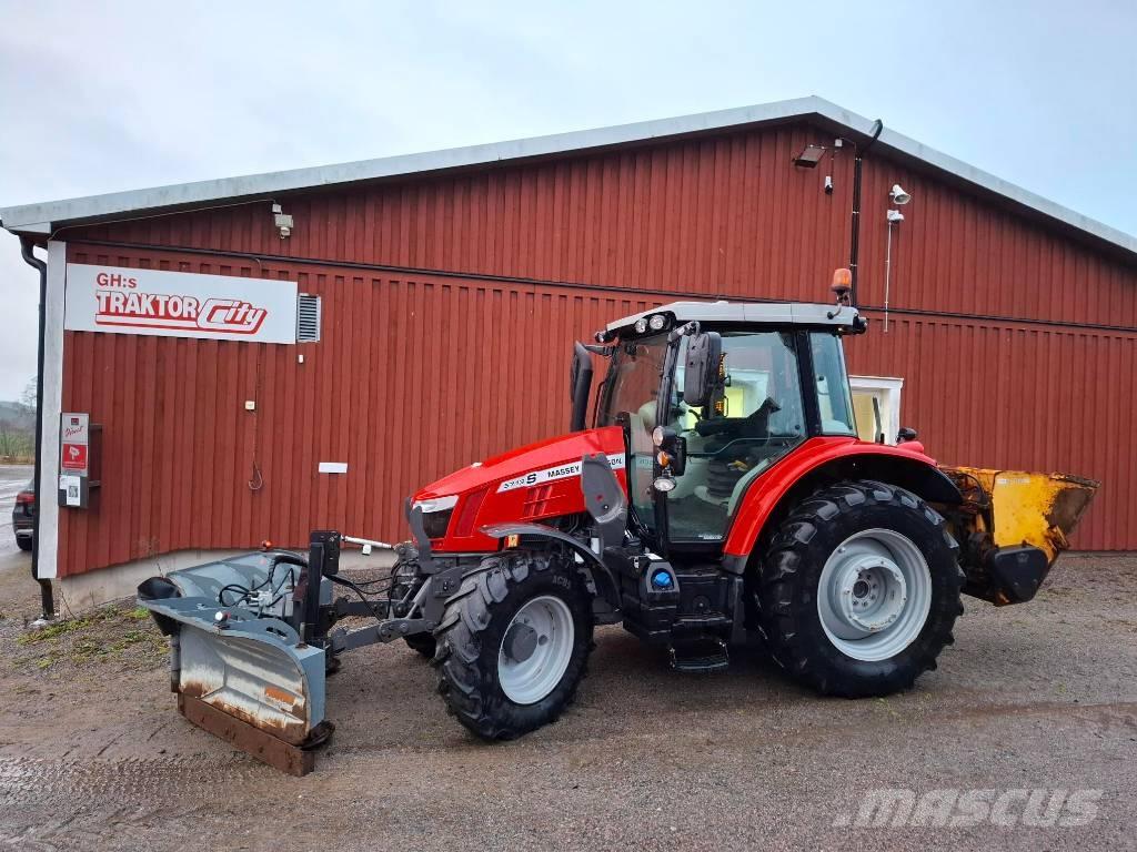 Massey Ferguson 5713 Traktori