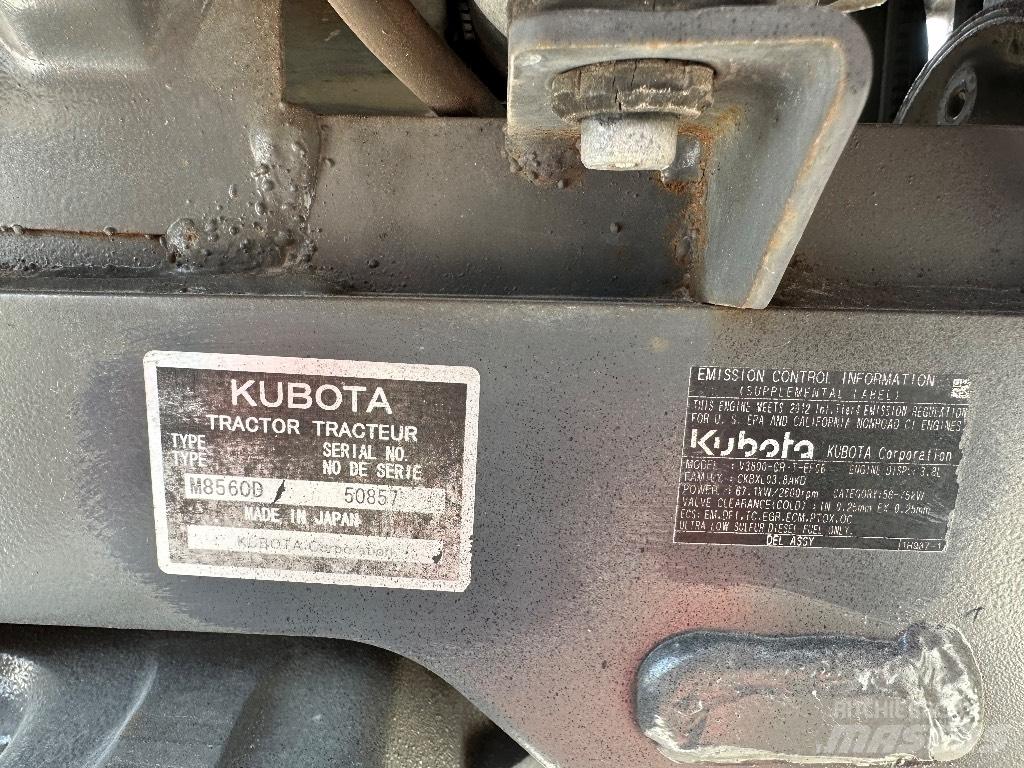 Kubota M8560 Traktori