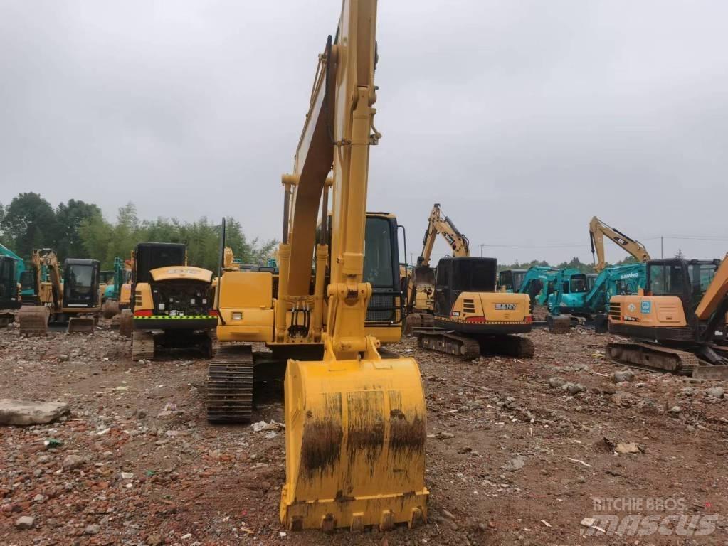 Komatsu PC 130 Midi bageri 7t – 12t