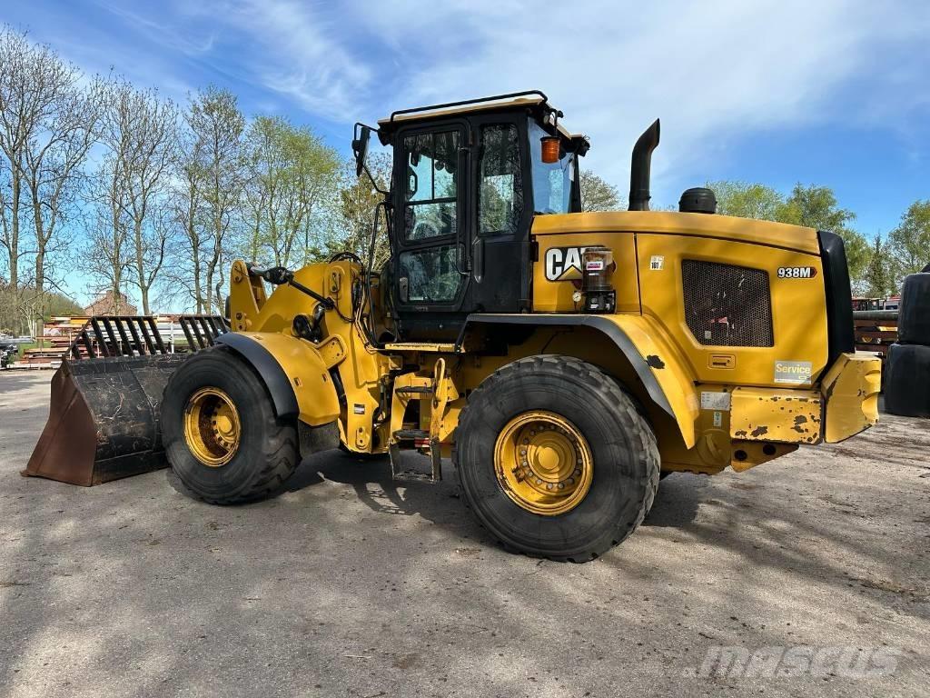 CAT 938M Utovarivači na točkove