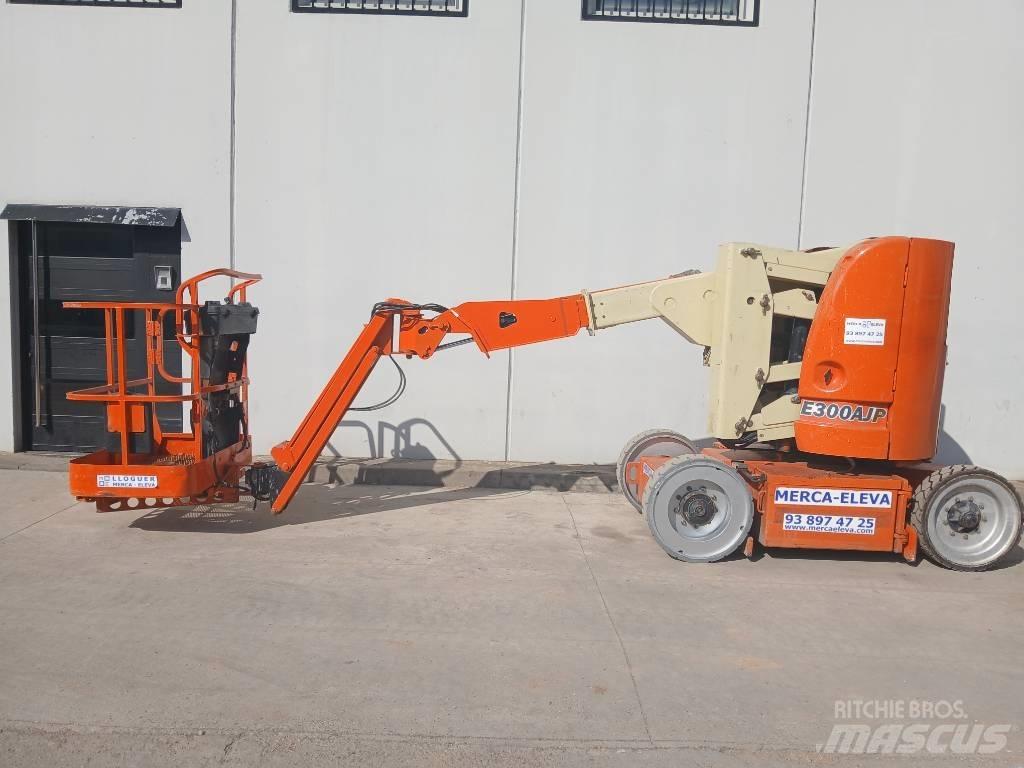 JLG E 300 AJ Zglobne podizne platforme