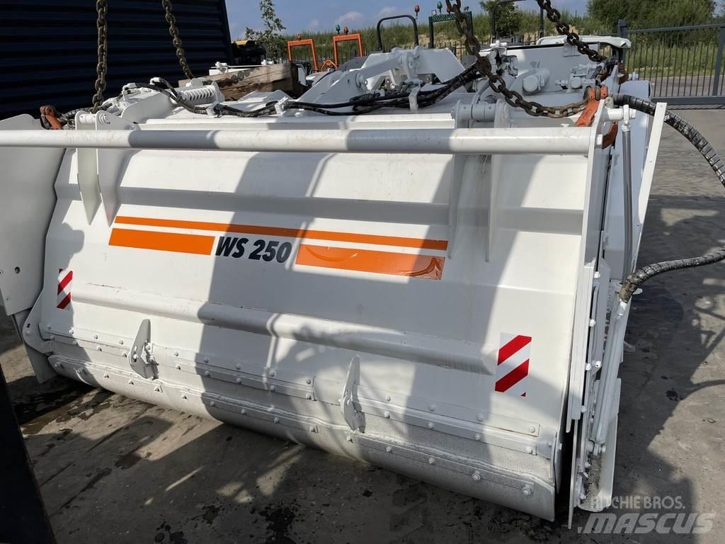 Wirtgen WS 250 Mašine za reciklažu asfalta