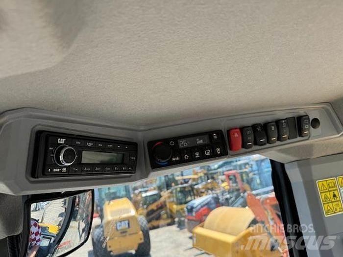 CAT 908 Wheel loaders
