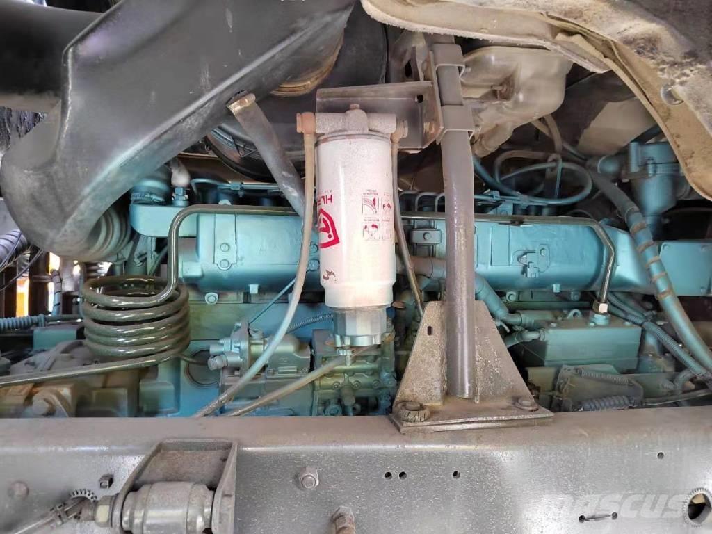 Howo 375 8x4 Kiperi kamioni