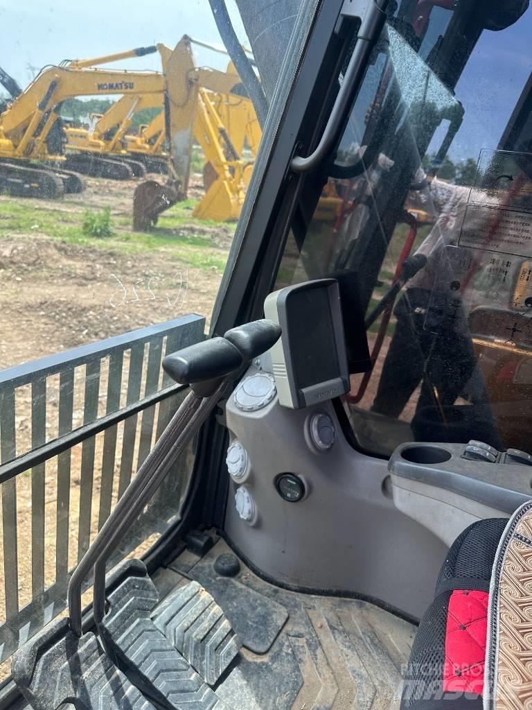 Volvo EC250D Bageri guseničari