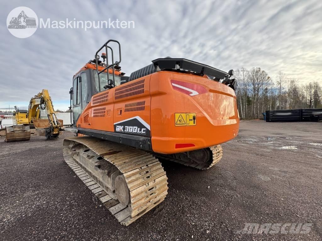 Doosan DX 300 LC Bageri guseničari