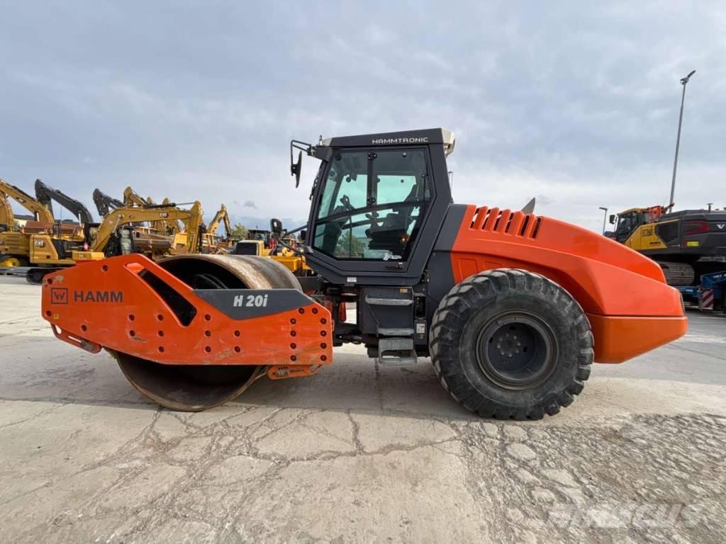 Hamm H20 i Valjci sa jednim bubnjem