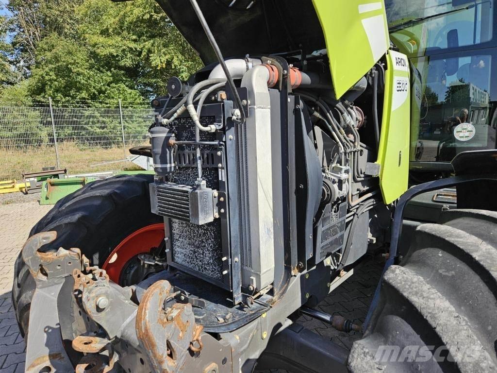 CLAAS ARION 630 C Traktori