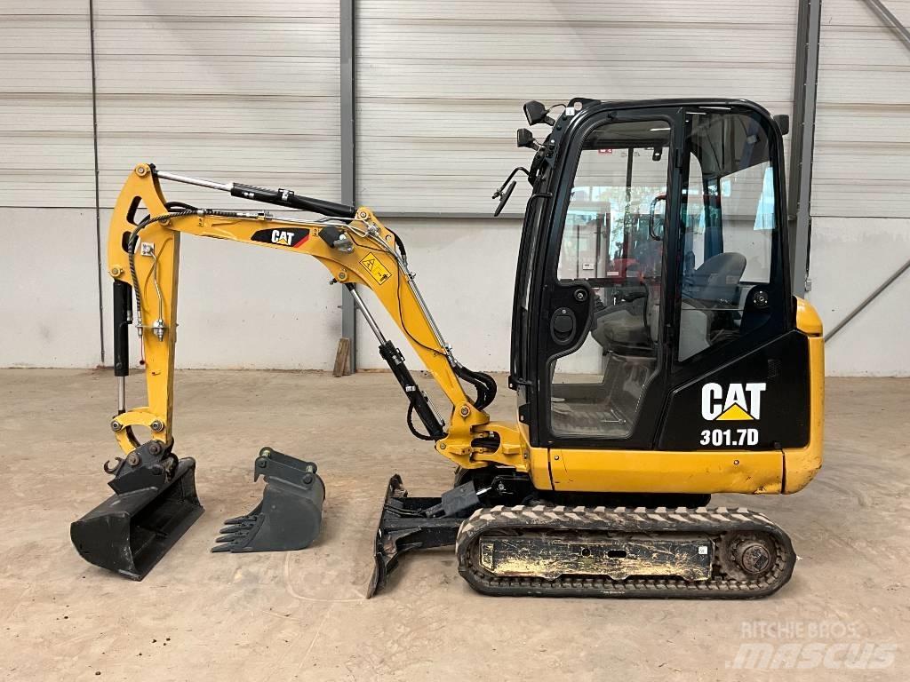 CAT 301.7 D Mini bageri < 7t
