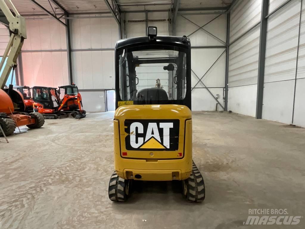 CAT 301.7 D Mini bageri < 7t