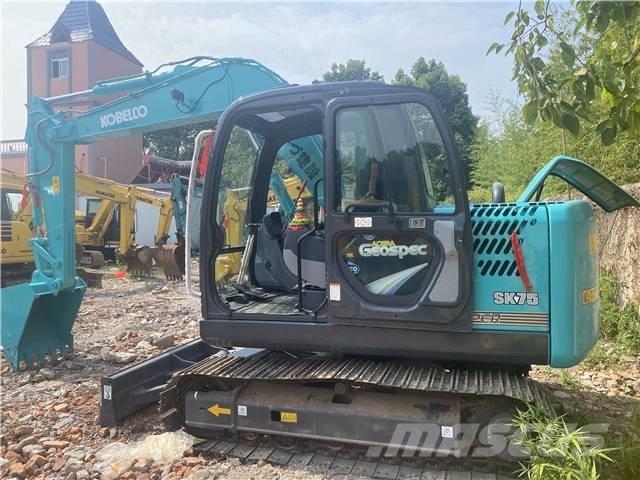 Kobelco sk75 Bageri guseničari