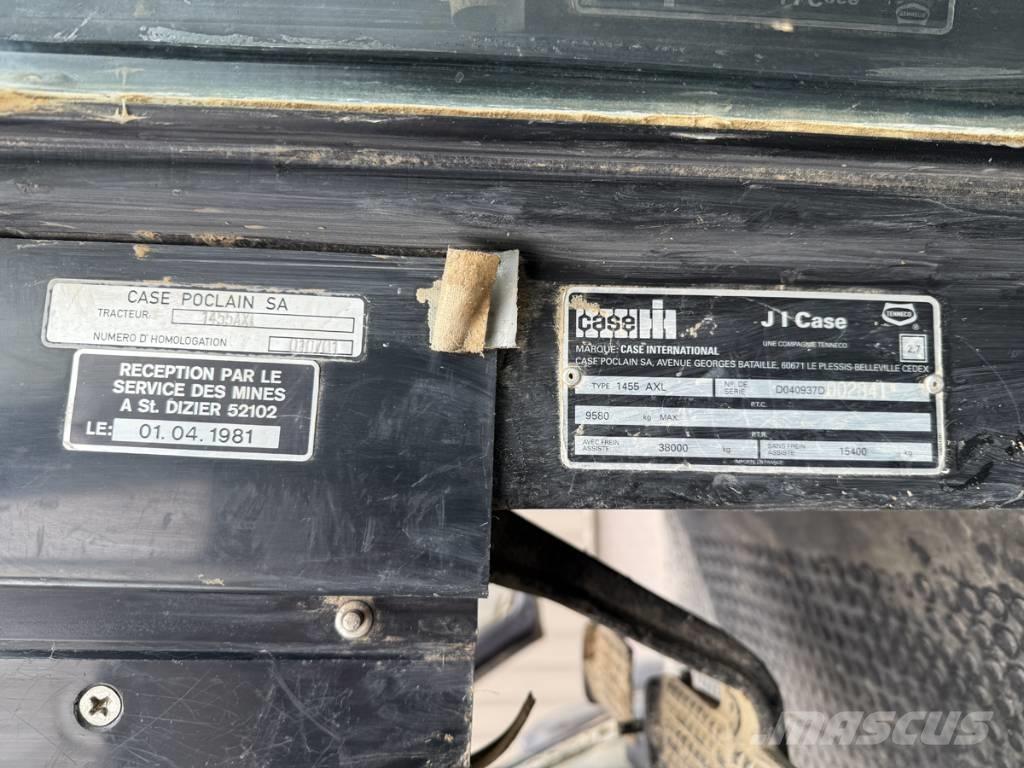 CASE 1455 AXL Traktori