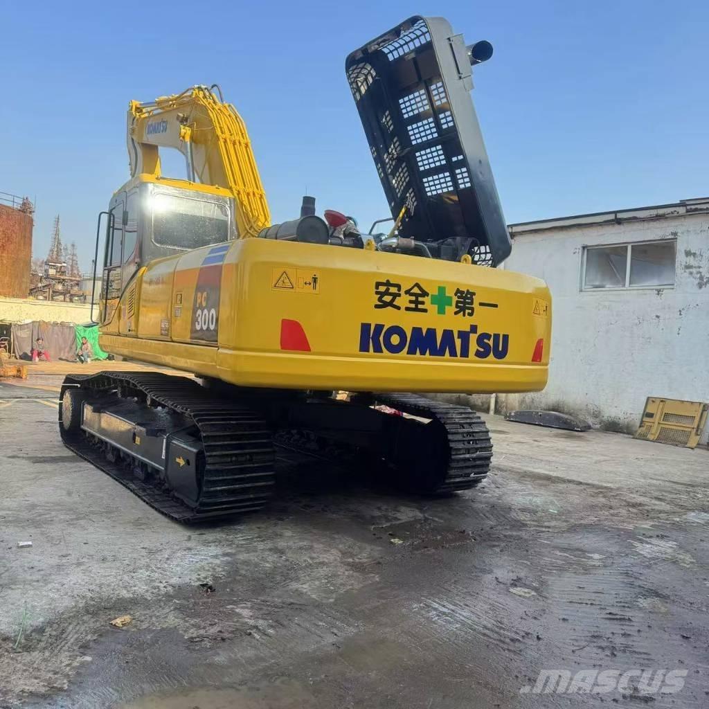 Komatsu PC 300 Bageri guseničari